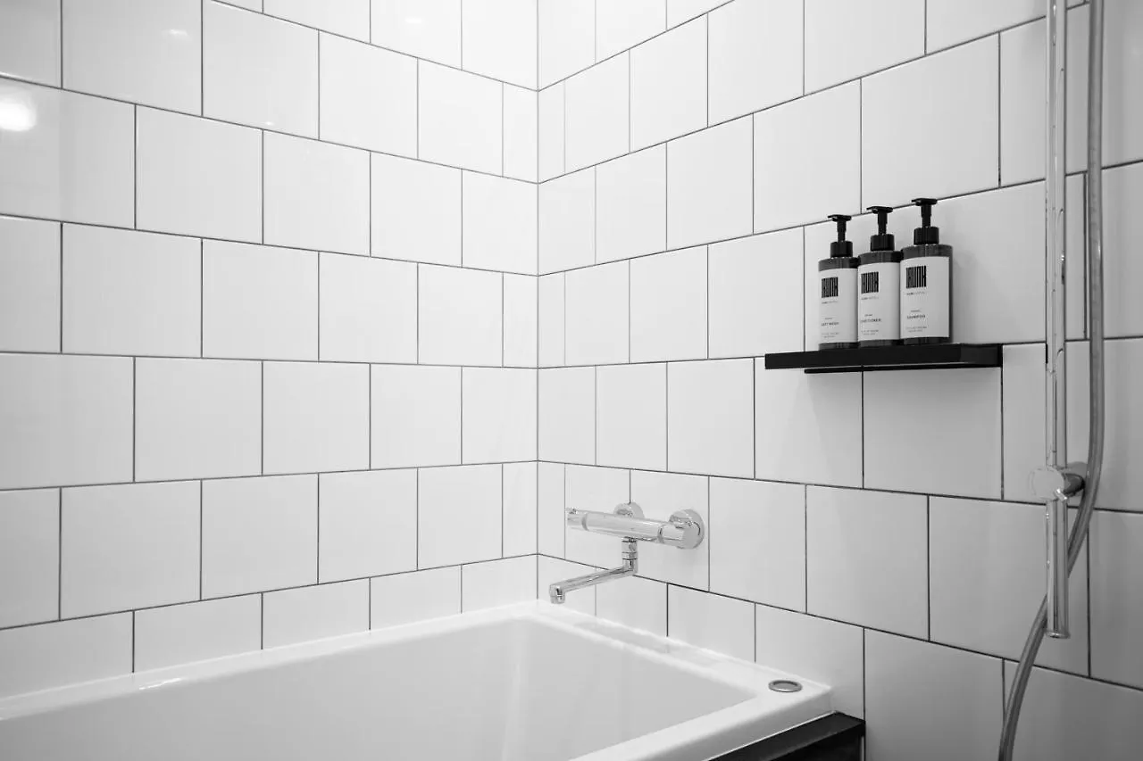 Hotel TrunkCat Street Tokio 5*,